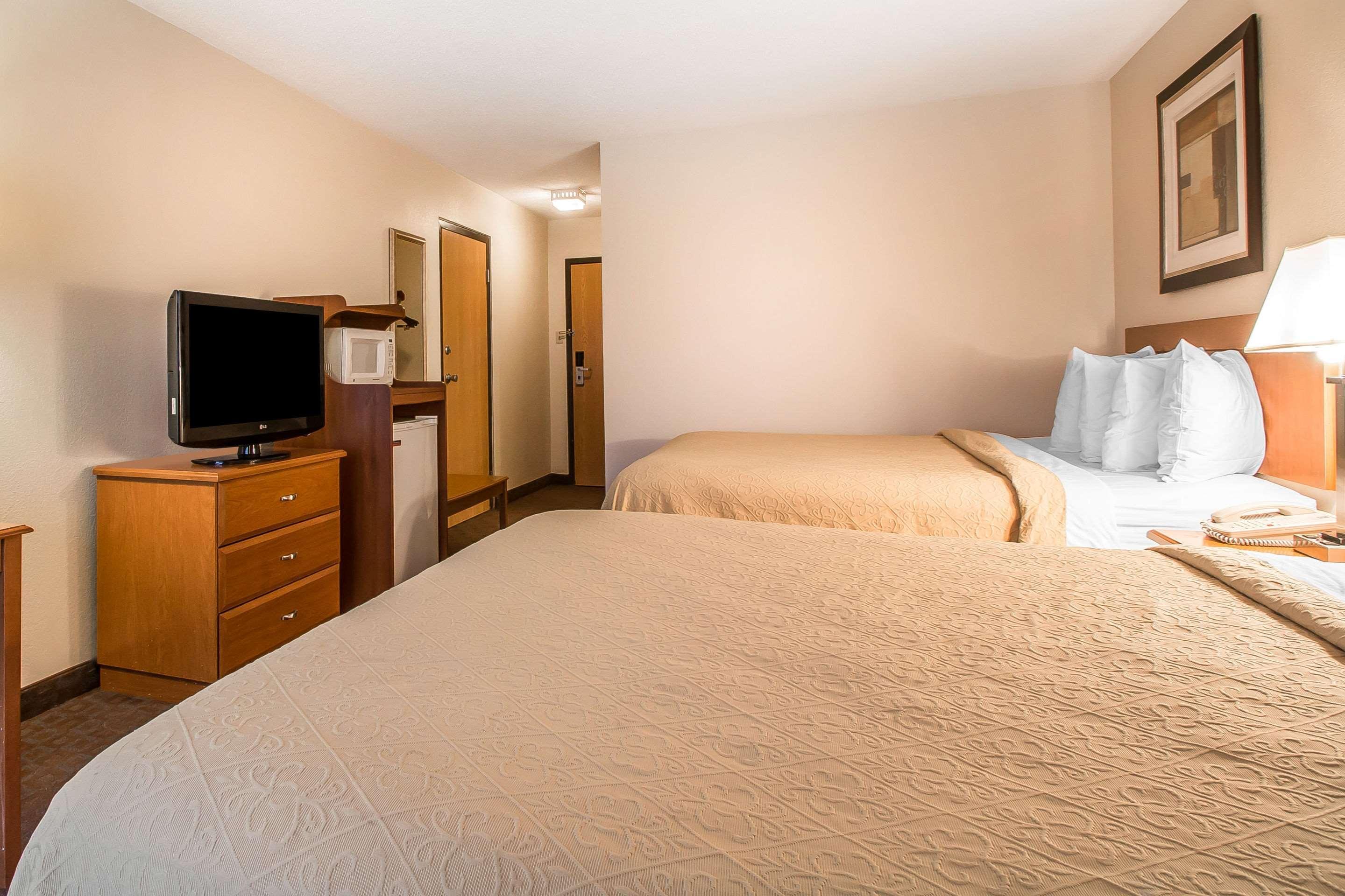 Quality Inn Morris I-80 Екстериор снимка