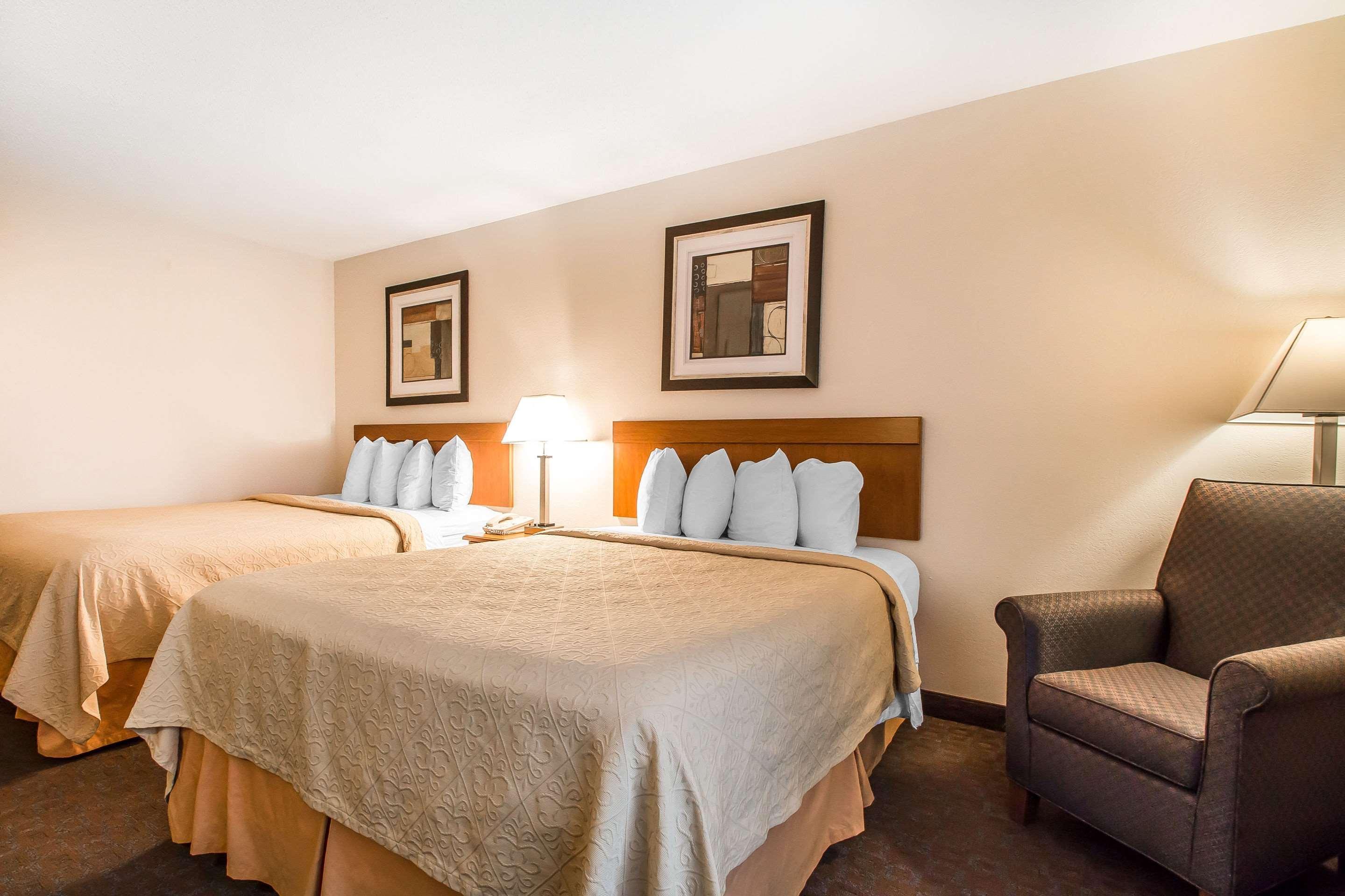Quality Inn Morris I-80 Екстериор снимка