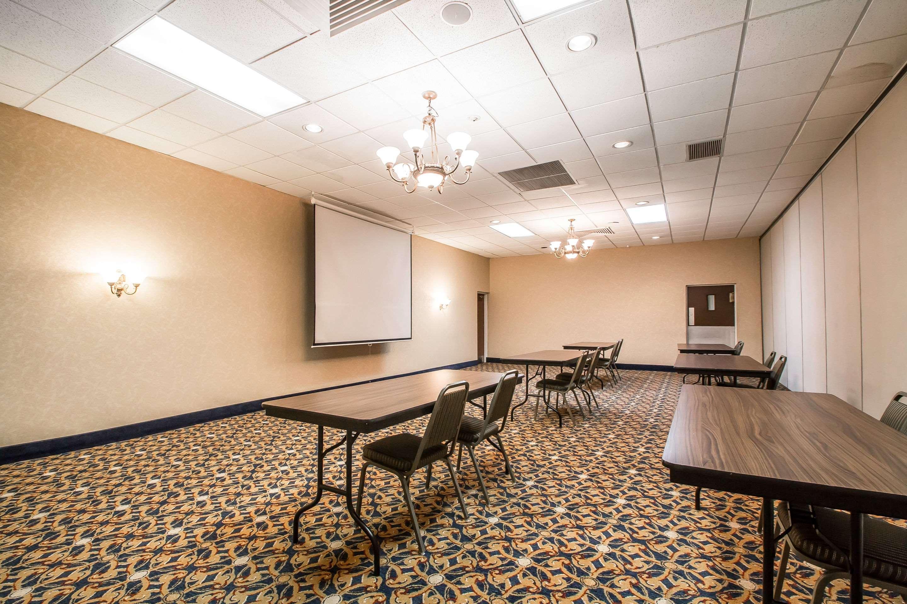 Quality Inn Morris I-80 Екстериор снимка